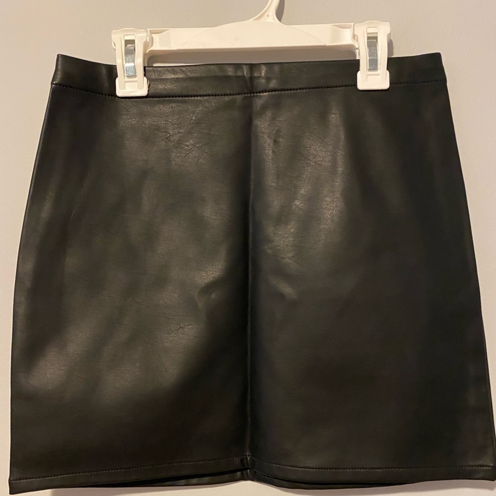 Leather skirt